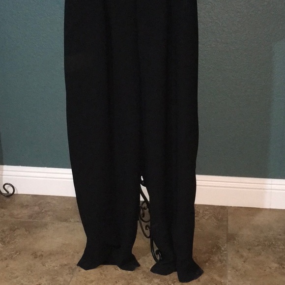 Debra Michael Women's Pant Suit - Picture 6 of 10